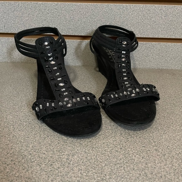 NY Transit Short Wedge Open Toe Heels 8 M Rhinestones Black Dress Shoes - Picture 2 of 6